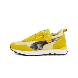 NEW! PUMA x POKÉMON Rider FV Pikachu Sneakers 
Men’s 10